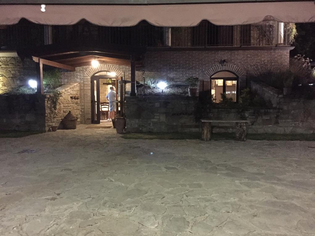 Myriam Country House B&B แมร์โคยิอาโน ภายนอก รูปภาพ
