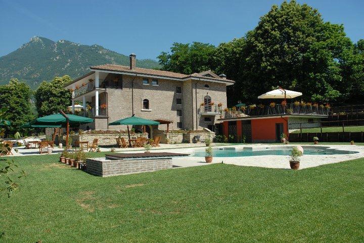 Myriam Country House B&B แมร์โคยิอาโน ภายนอก รูปภาพ